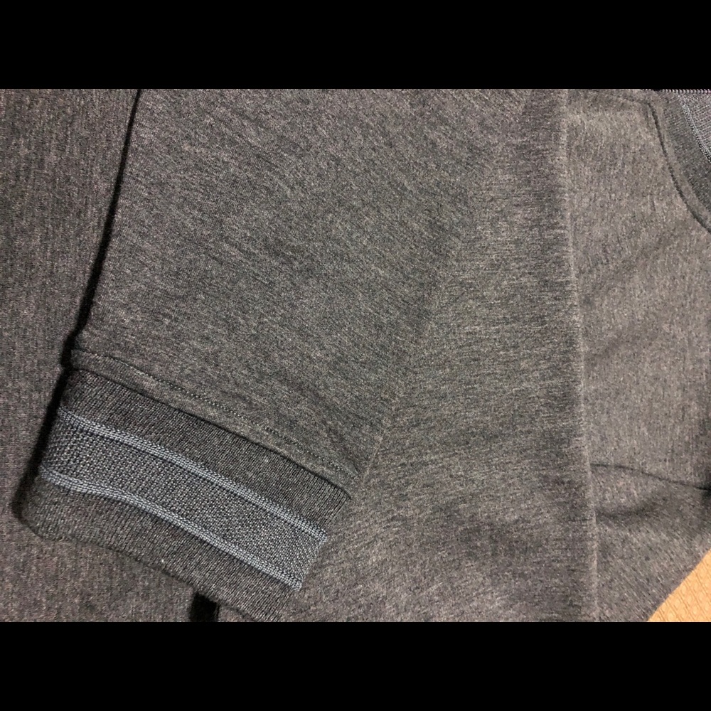 Bomber jacket - Picture 2 of 3